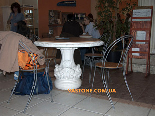 Стол бетонный "Барокко"